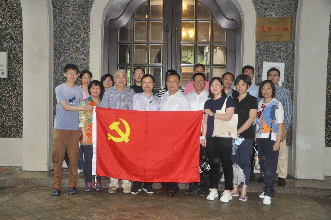 尋訪紅色遺跡  提高為民服務(wù)的自覺性(圖1)
